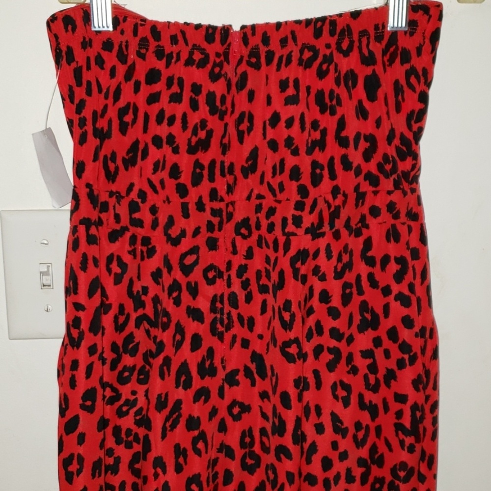 Jumpsuits - Picture 3 of 3